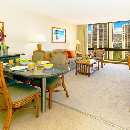 Mountain Views & Steps To Beach - Free Parking! Honolulu Exterior photo